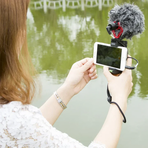 BY-MM1 Universal On-Camera Cardioid Mic